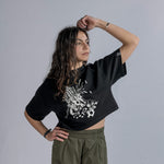 DURER'S TANTO Cropped Tee in Black